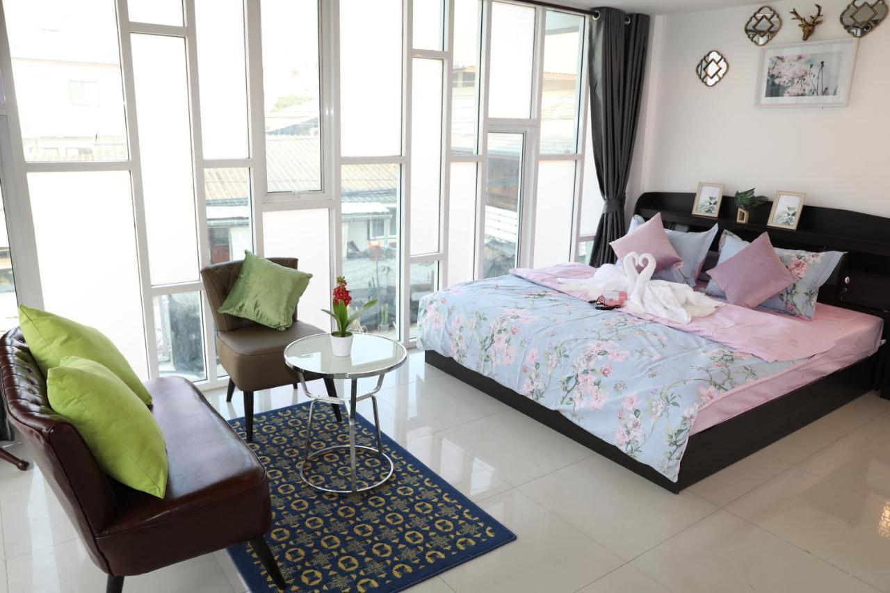 Close Maya Nimman 5Bedroom Villa Chiang Mai Luaran gambar